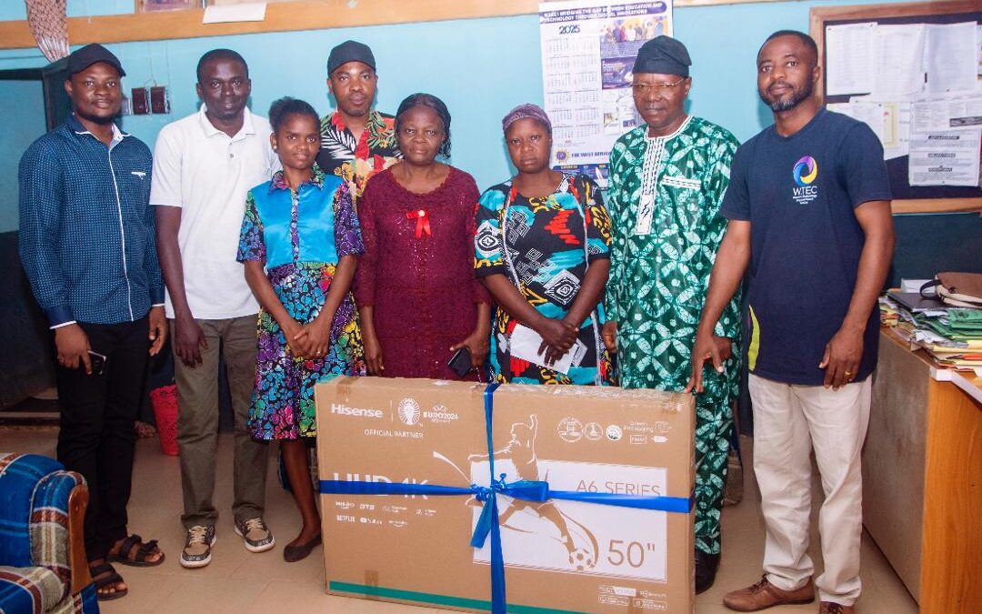 Empowering Classrooms, One Screen at a Time!